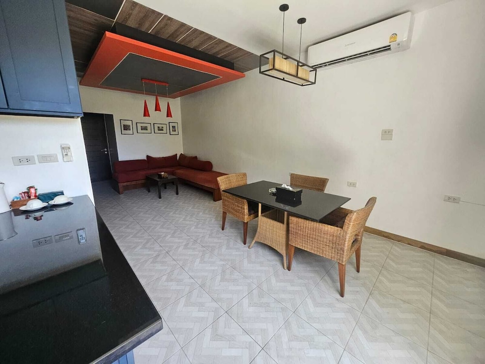 Jean Apartment 54/68