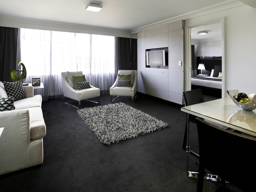 PULLMAN BRISBANE KING GEORGE SQUARE 35/71
