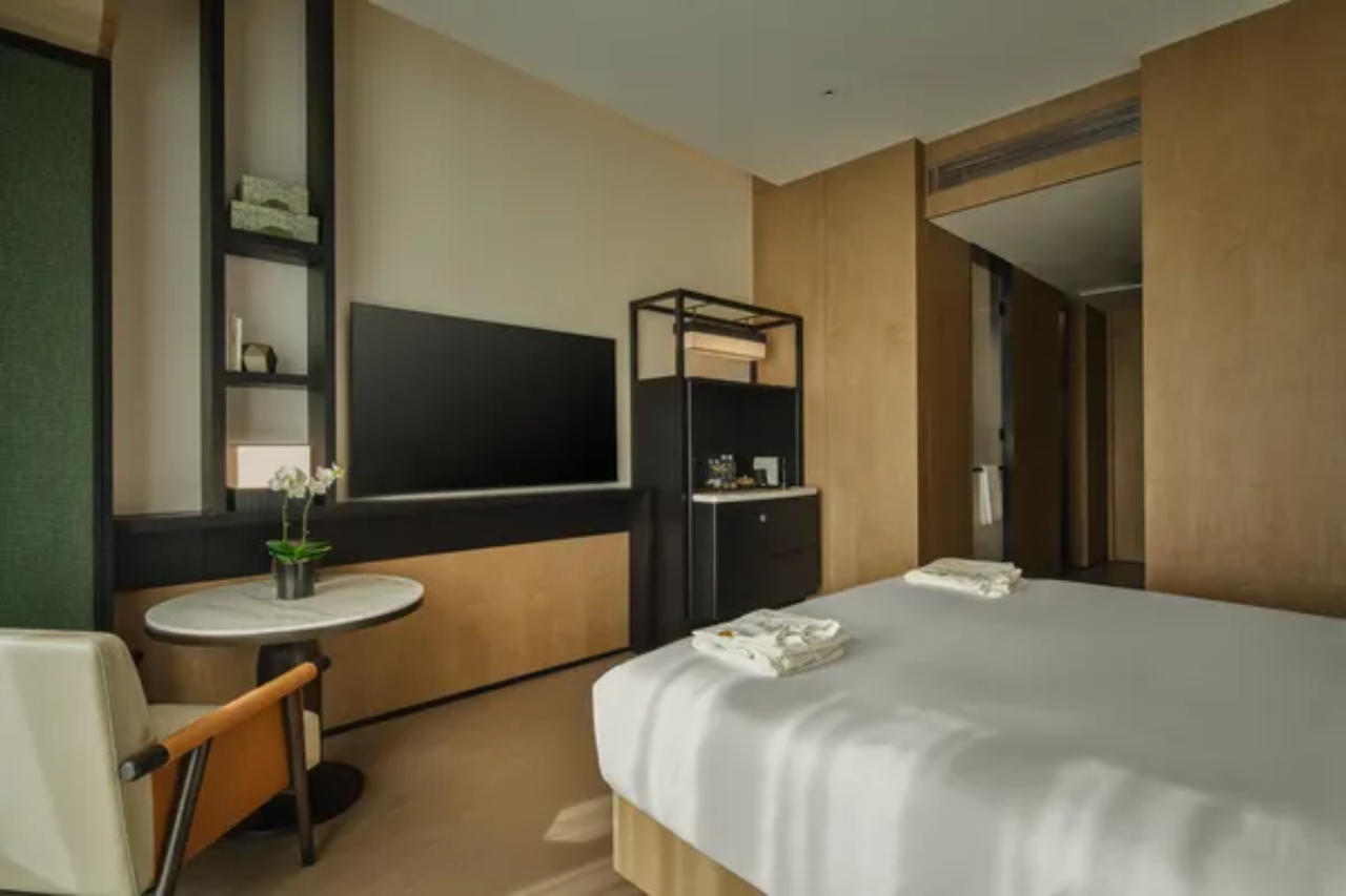 Surya Hotel Shanghai New Hongqiao Center 7/32