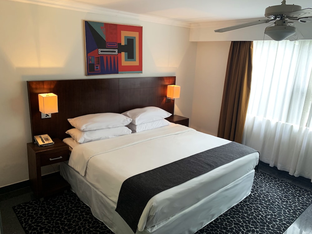 Kc Hotel San Jose 35/84