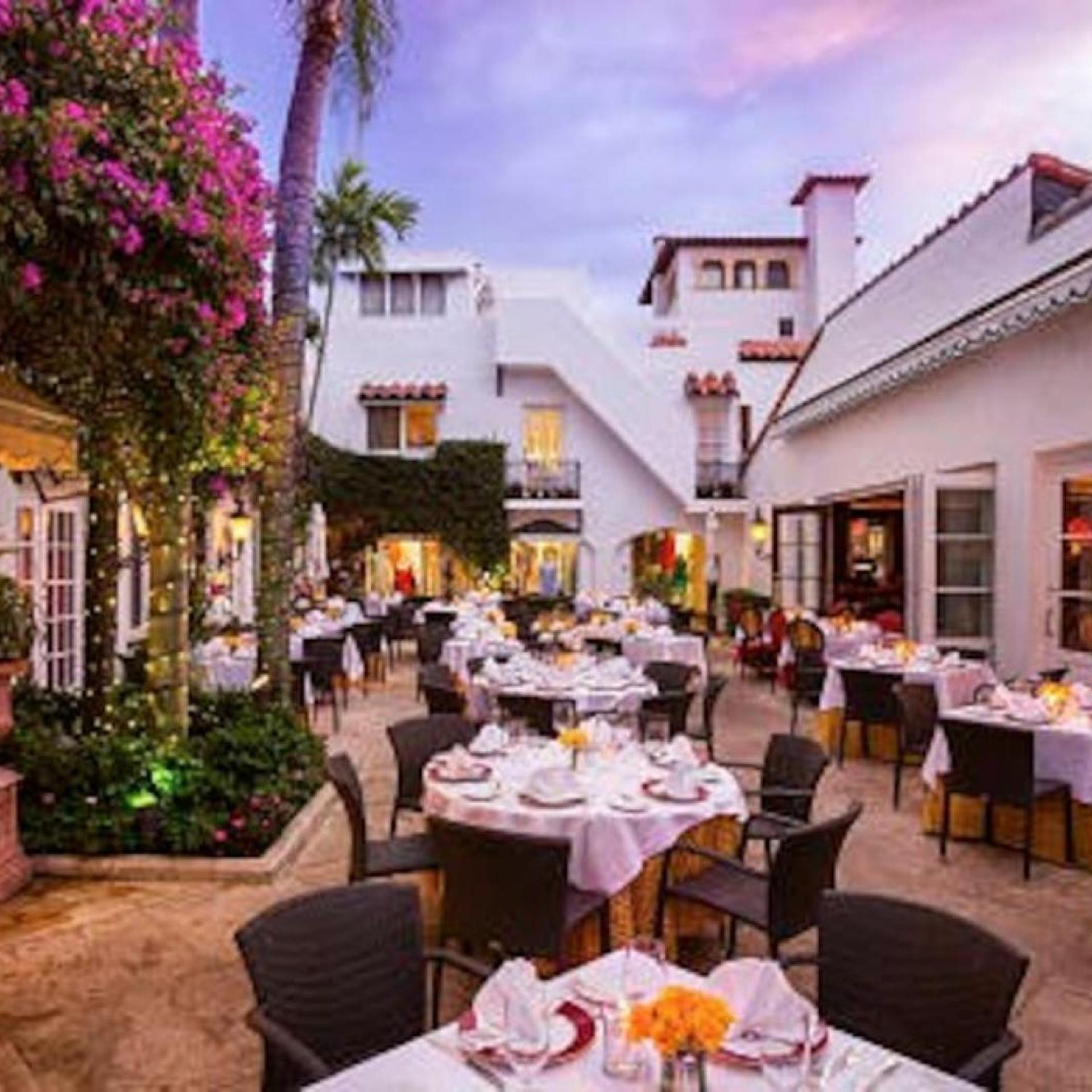 Hemingway Suites at Palm Beach Hotel Island 39/50