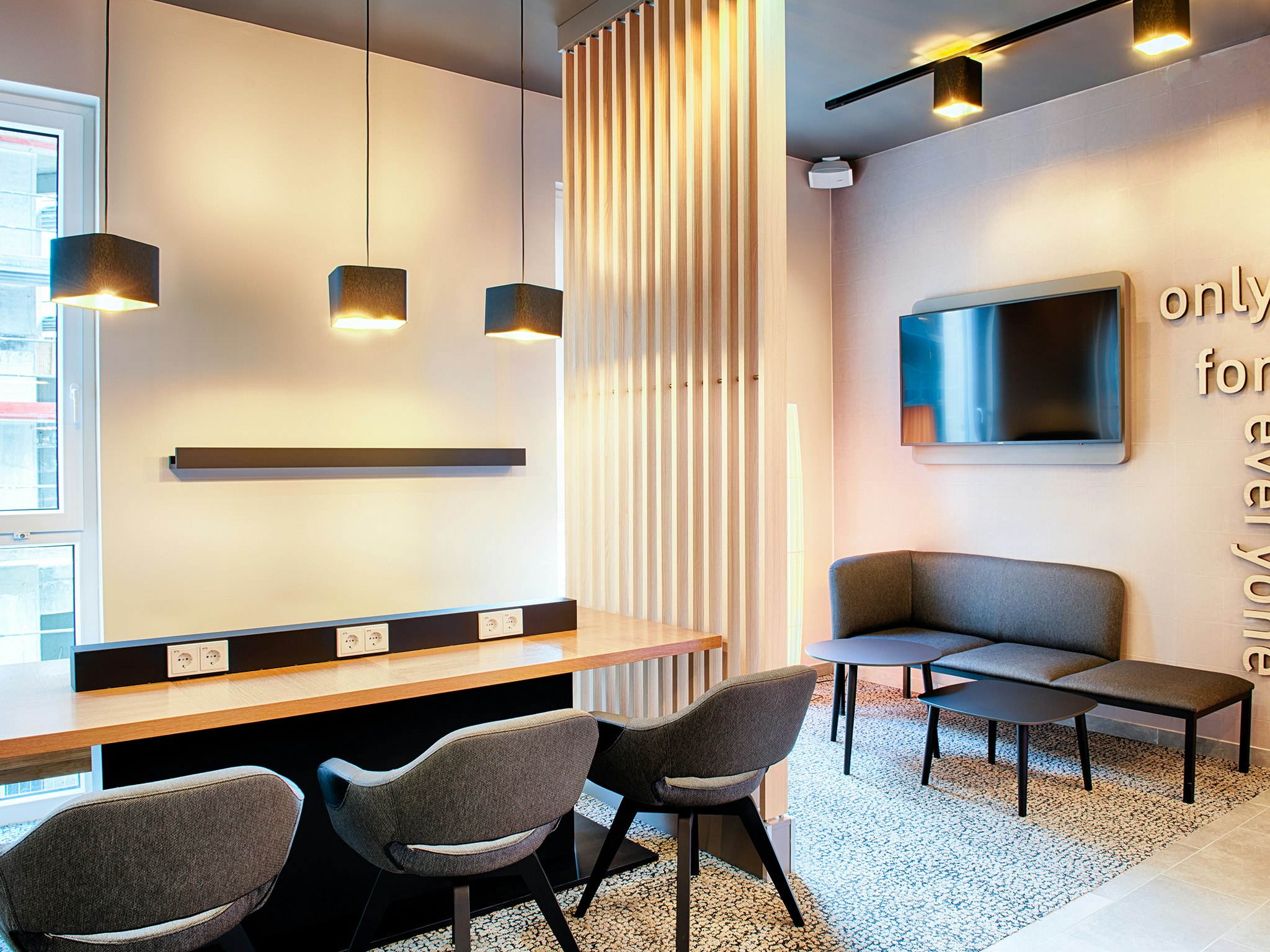 B&B Hotel Rostock City-West 12/13