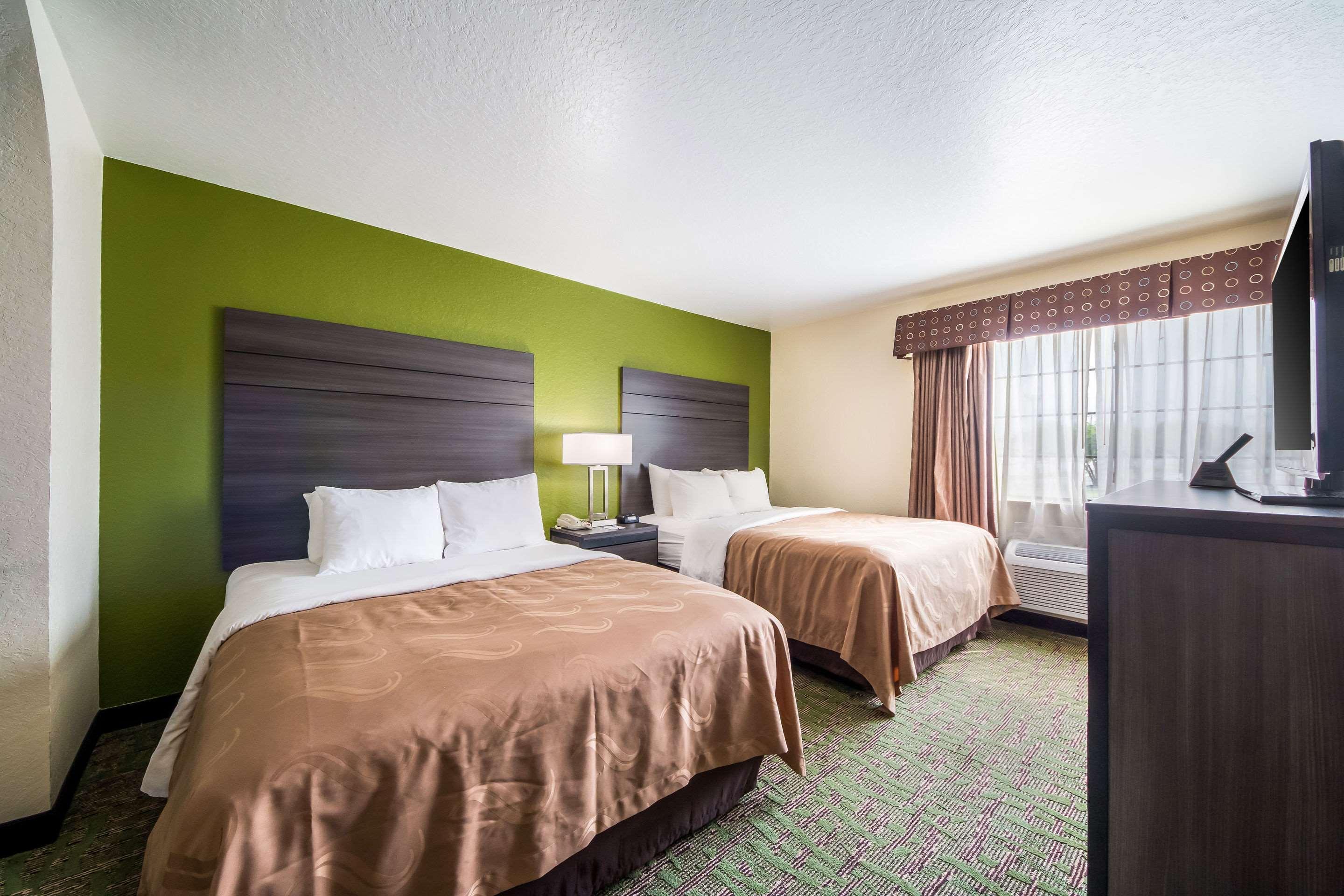 ROOM, 2 QUEEN BEDS
