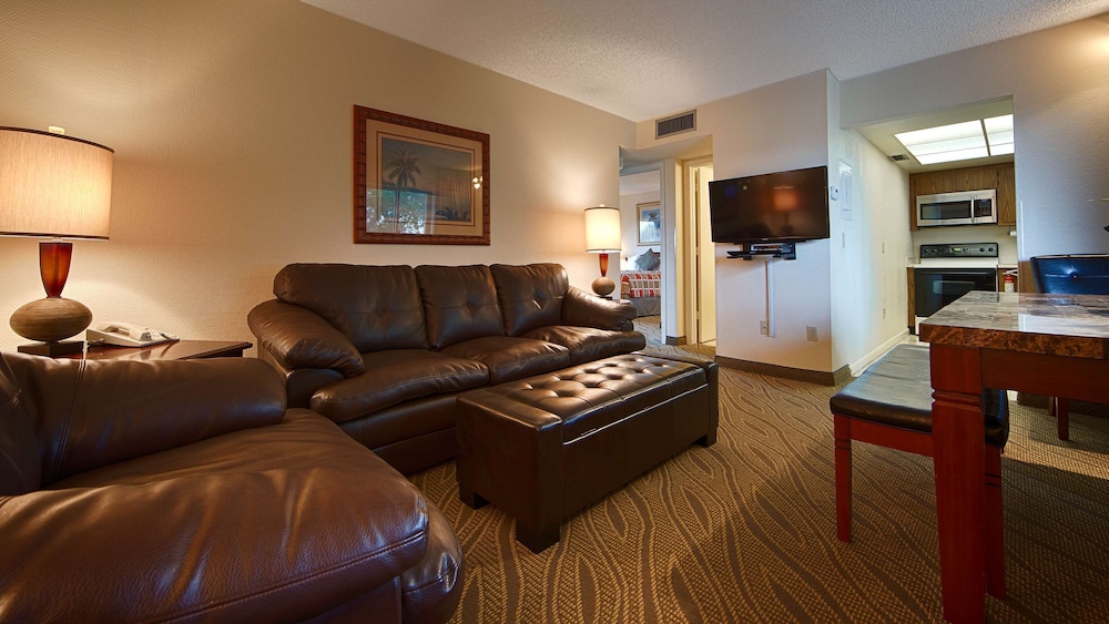 Best Western Naples Inn & Suites 26/36