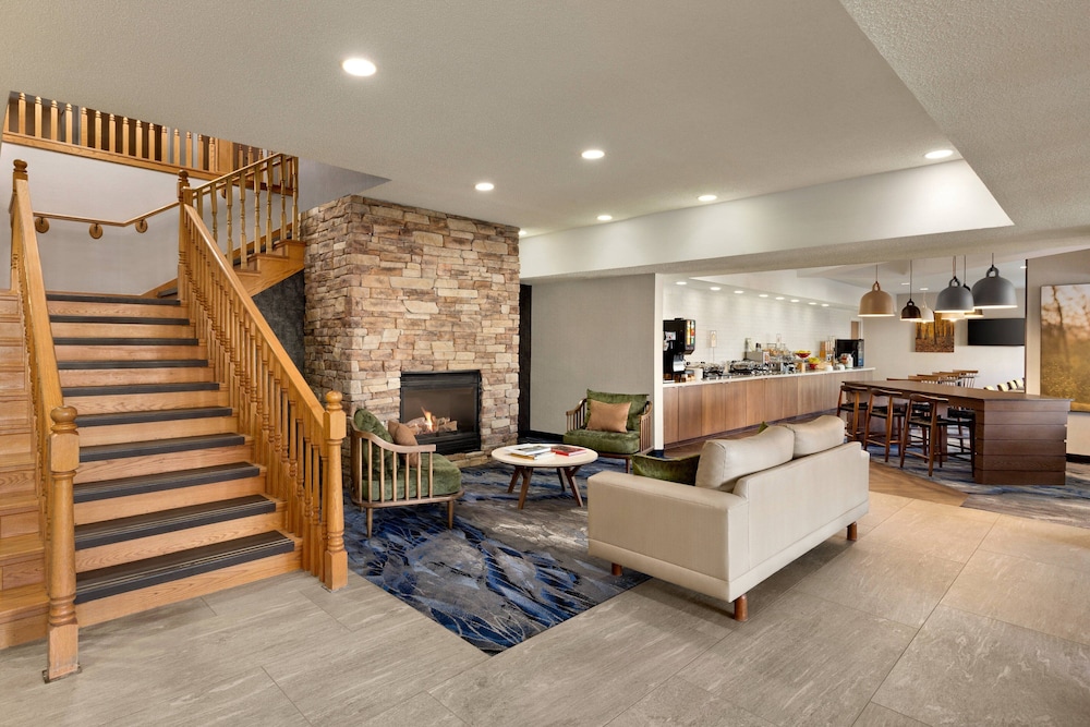 Fairfield Inn Suites Wheeling St Clairsville Oh 21/30