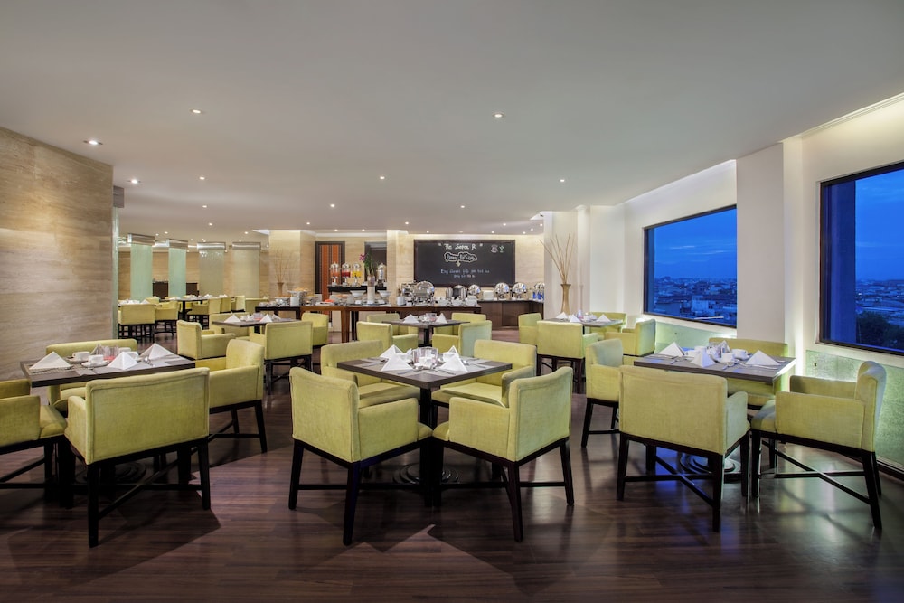 AIHO Hotel Medan 43/57