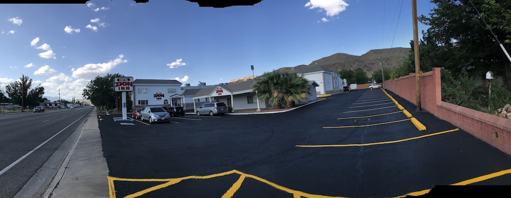 Ramada by Wyndham La Verkin Zion National Park 44/58