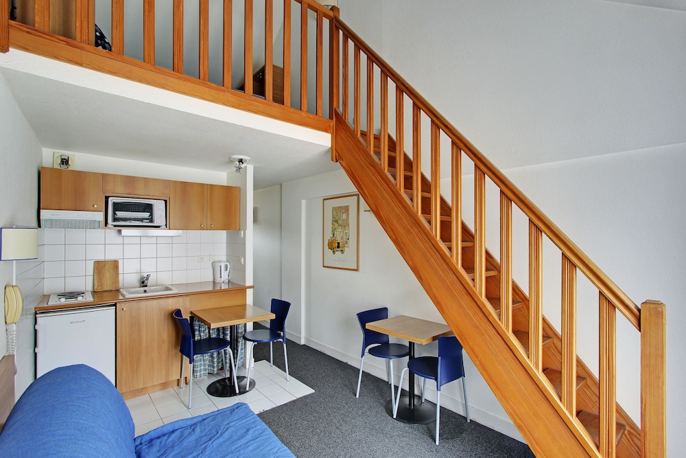 Short Stay Group Residence Les Lilas Serviced Apartments 33/48
