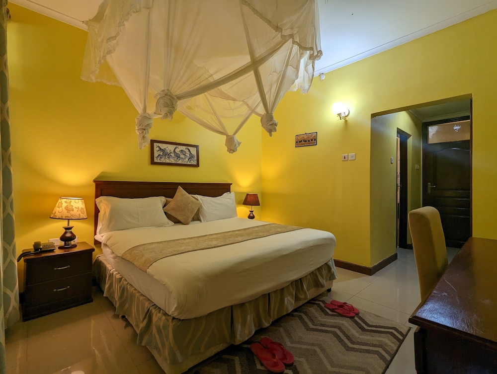 Mvuli Hotel 15/64