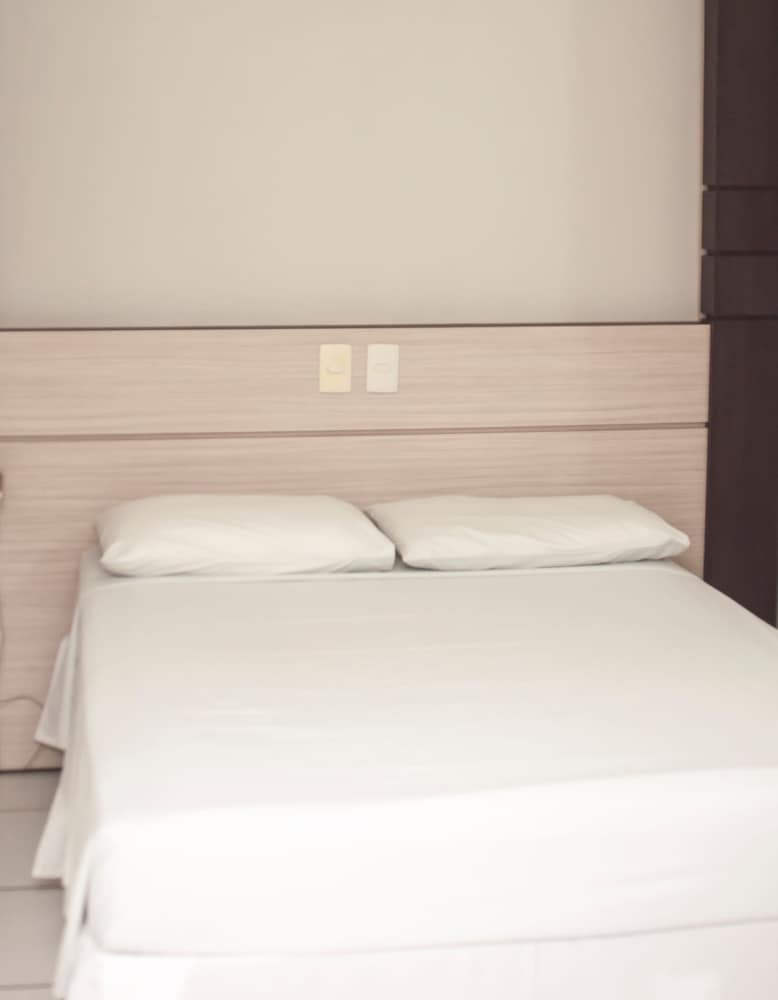 Dany Hotel 17/37