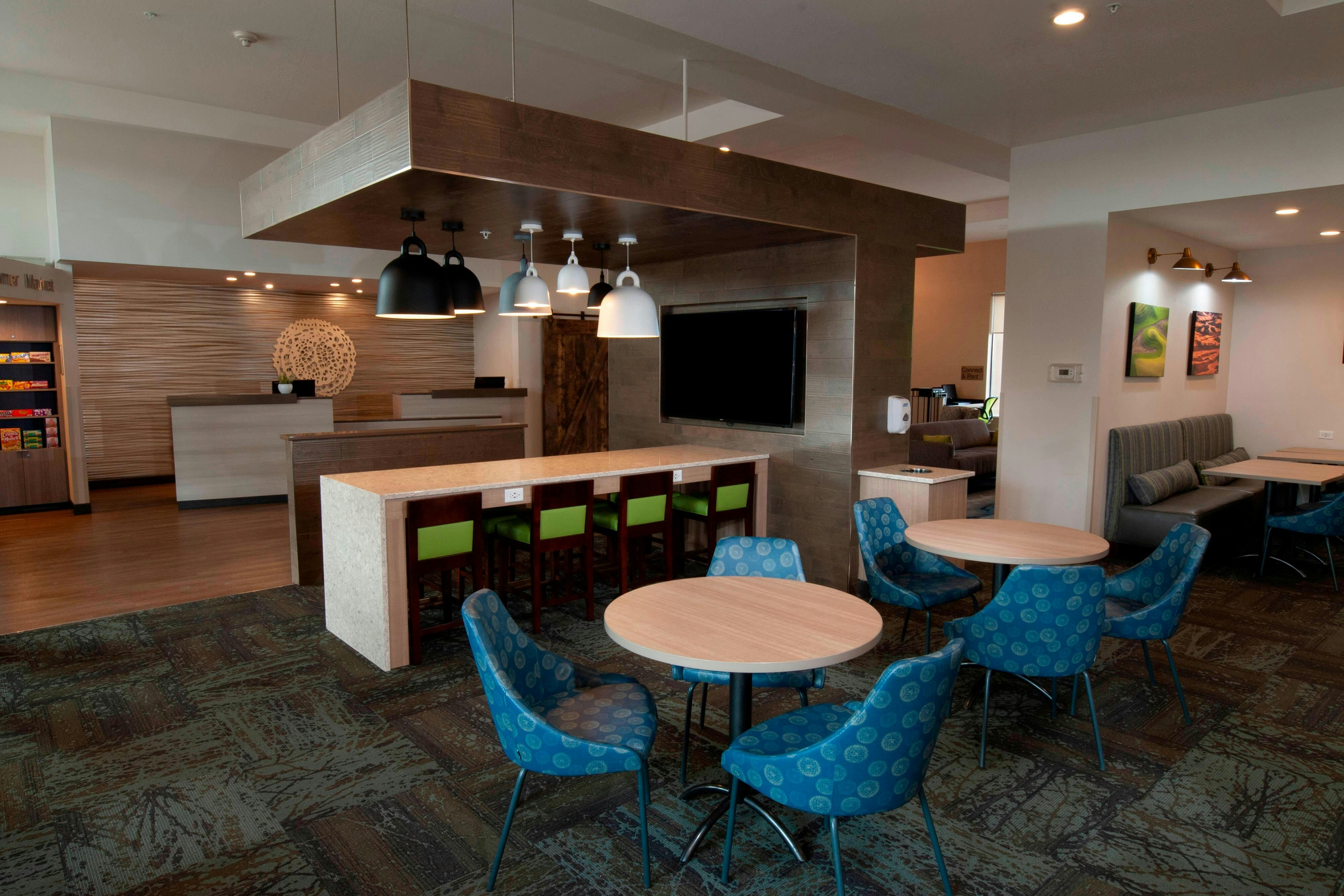 Fairfield Inn and Suites by Marriott Spokane Valley 12/13