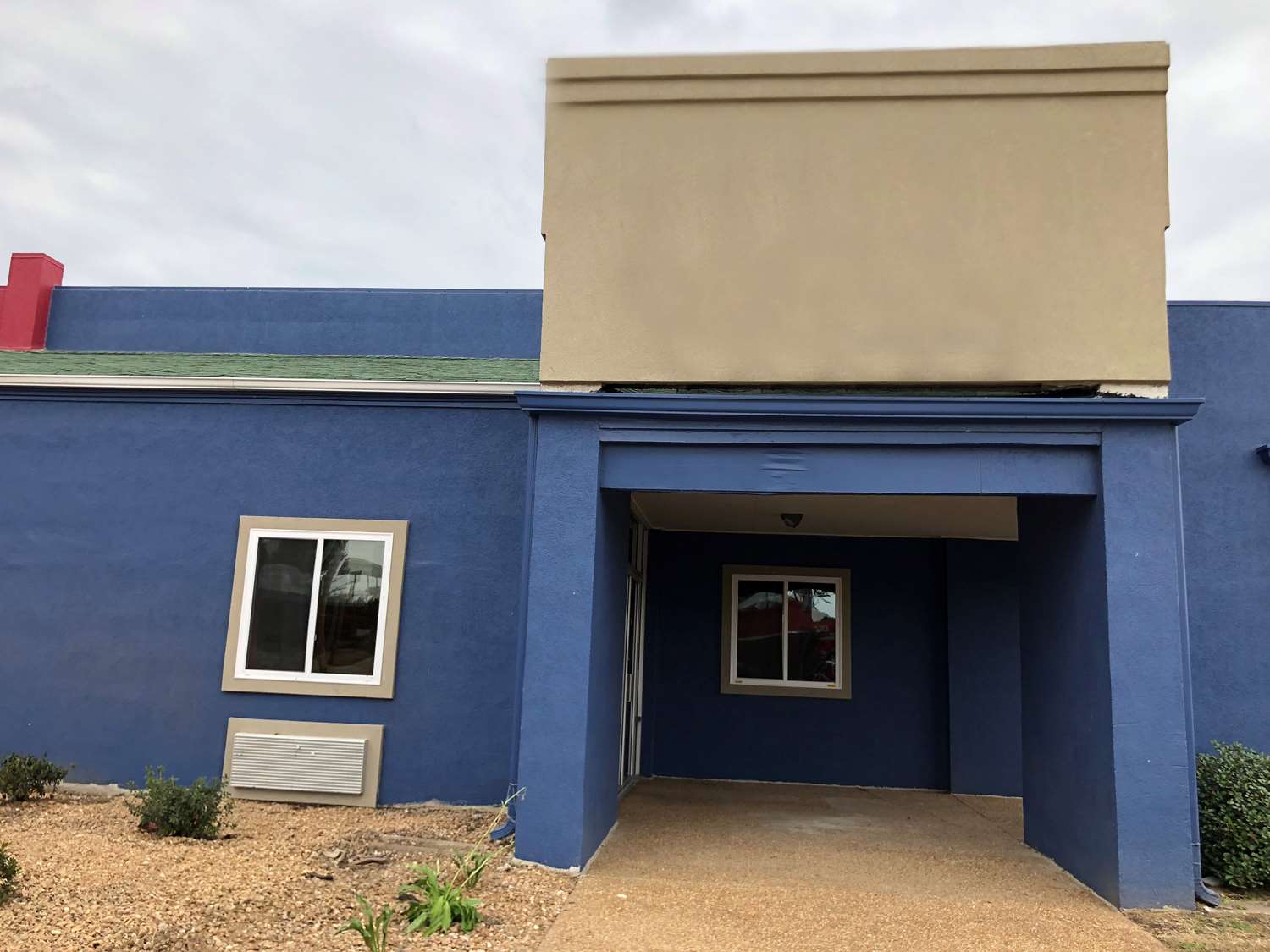 Americas Best Value Inn Brinkley 1/3
