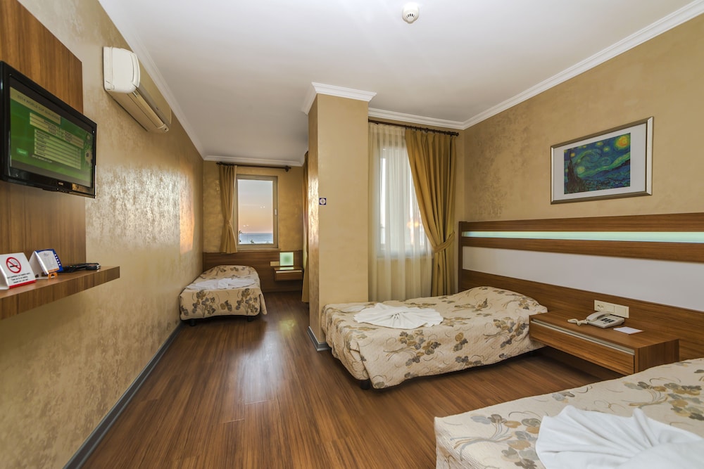 Hotel Santamarina 18/73