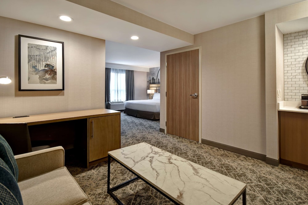 Doubletree By Hilton St Louis Airport Mo 26/59