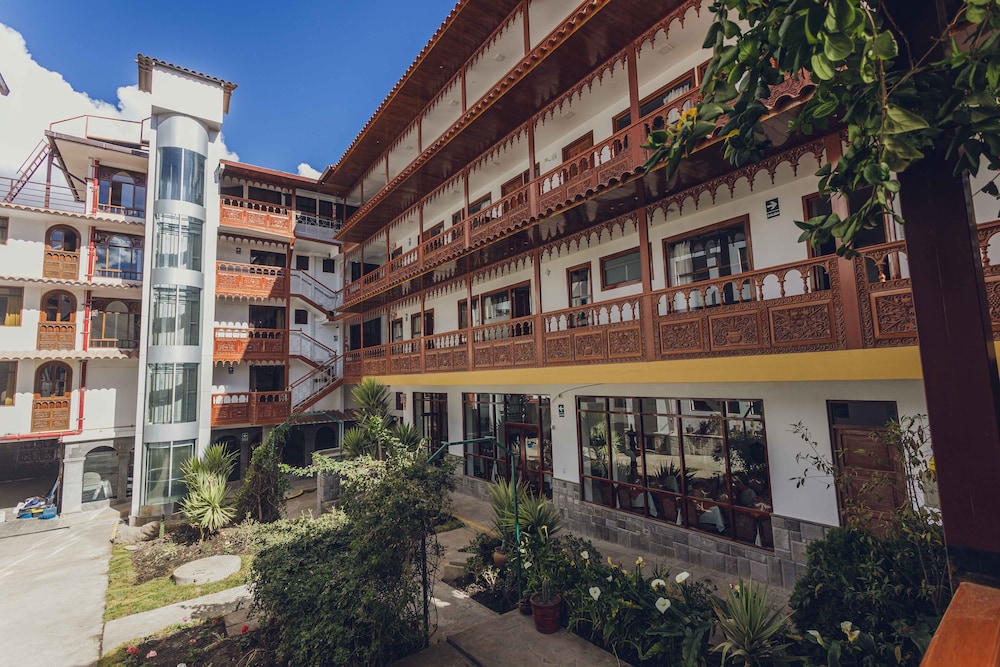 Hotel Cusco Jungle 7/67