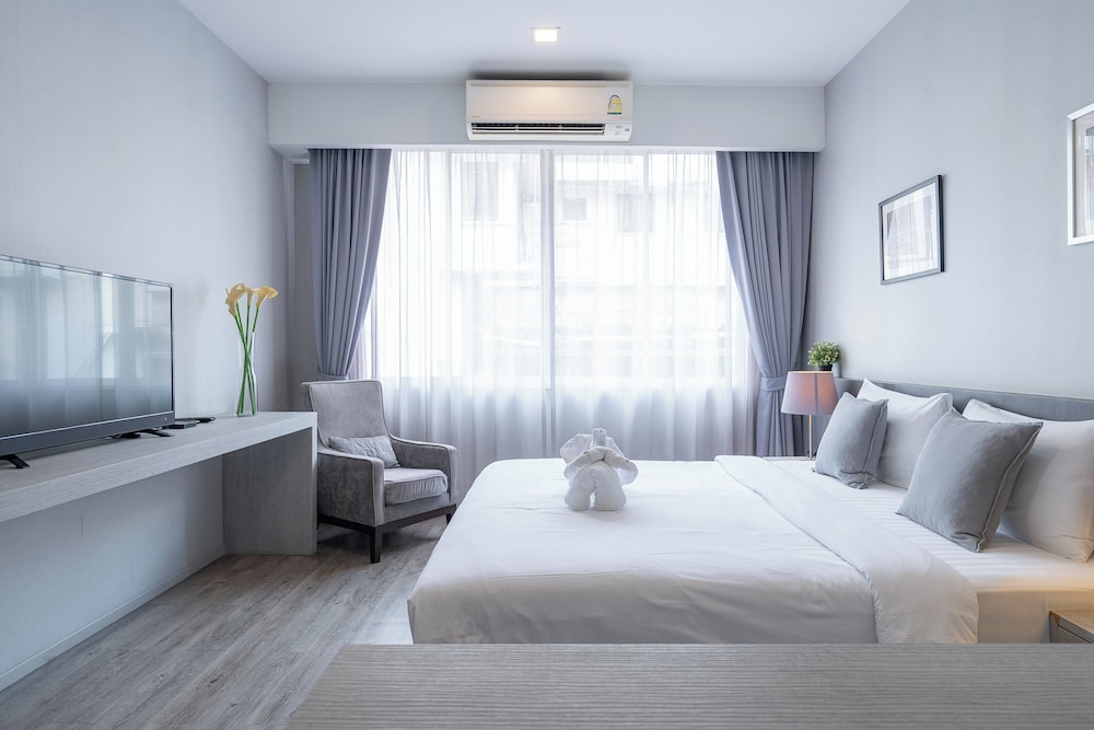 Ratchadamnoen Residence 35/75