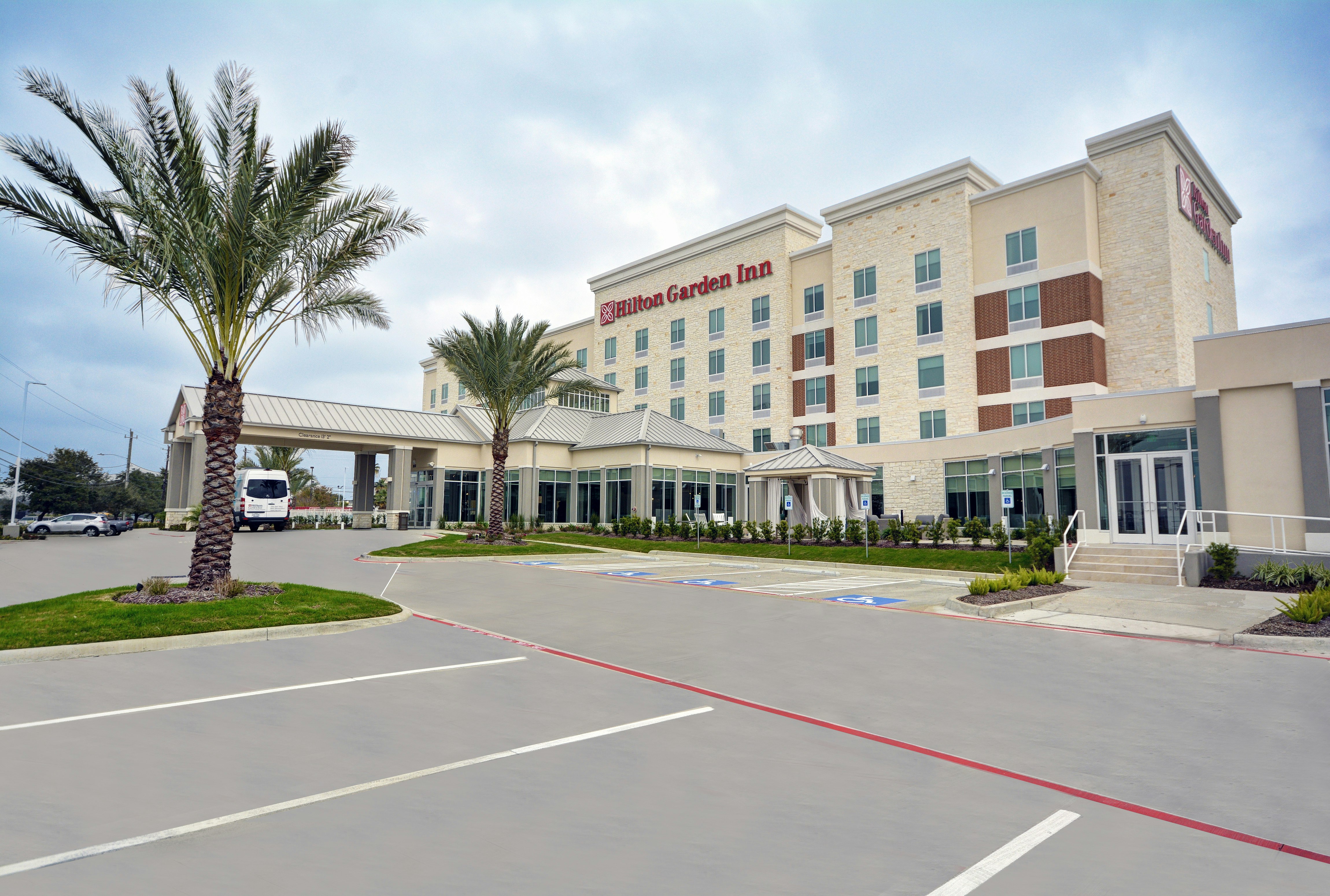 Hilton Garden Inn Houston Hobby Airport 34/40