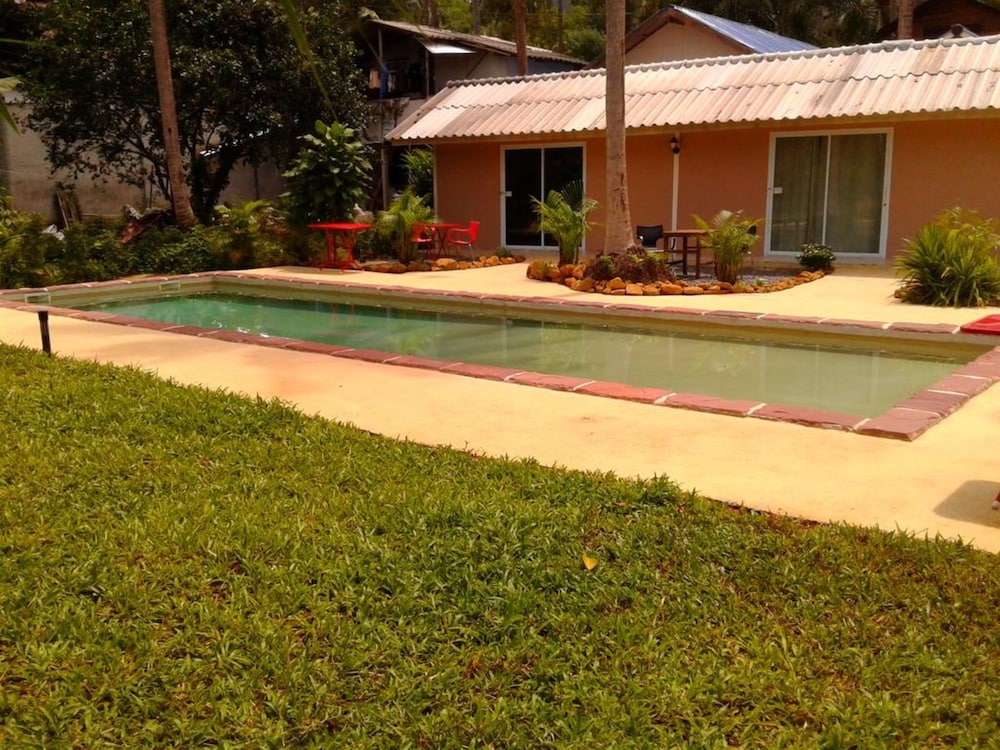 Carpe Diem Guest House 48/72