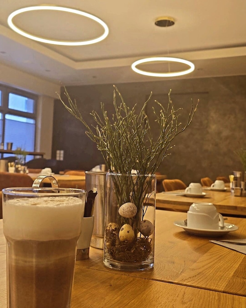 HOTEL LINDLEINSMUHLE 32/61
