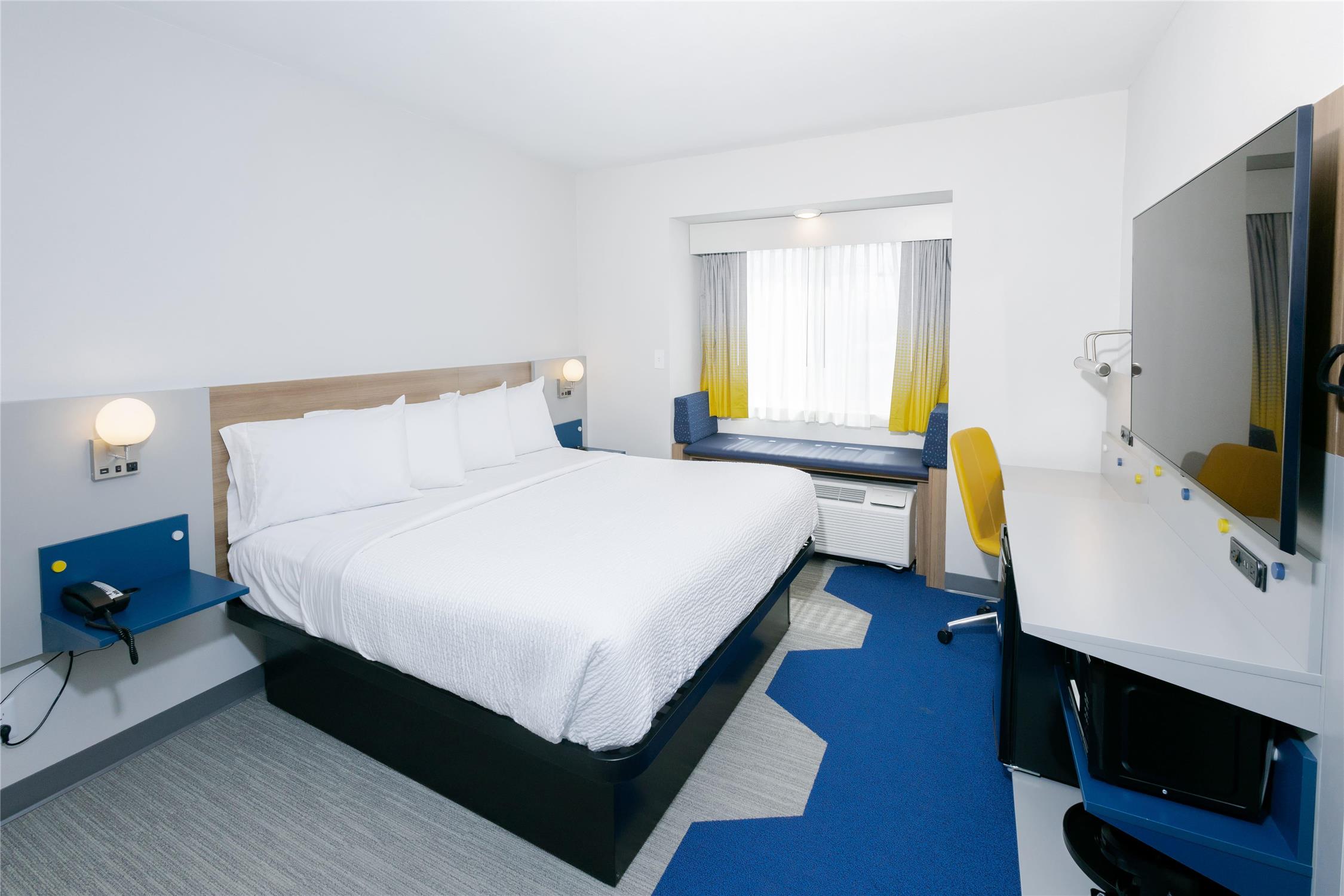 Microtel Inn & Suites by Wyndham Wellsville 11/34