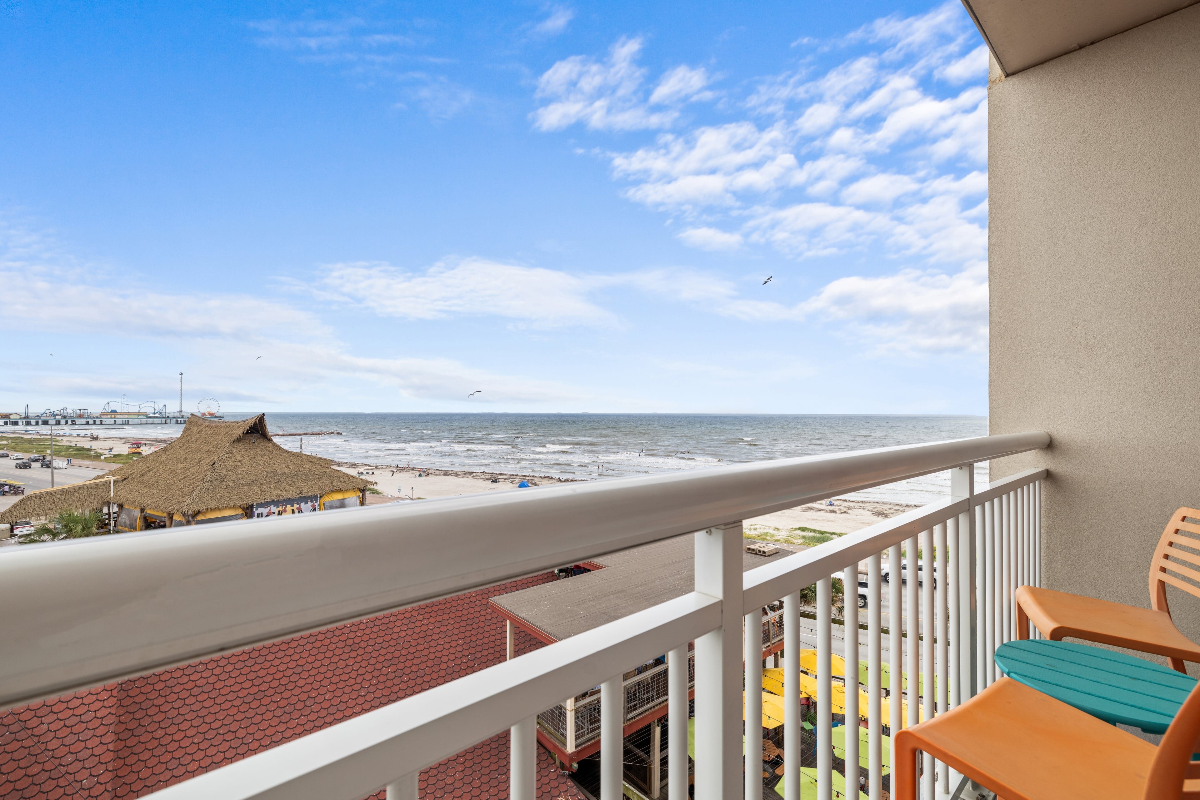 Holiday Inn Express Suites Galveston Beach 65/65