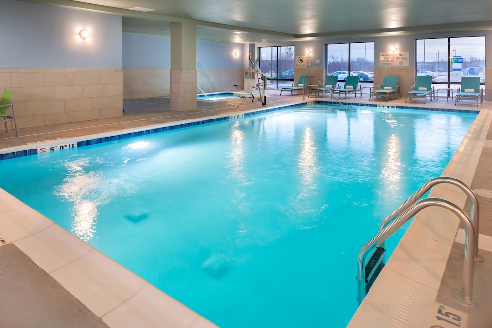 Holiday Inn Express & Suites Romeoville - Joliet North 3/68