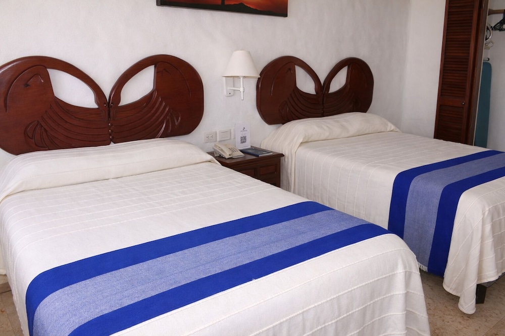 Quijote Inn Hotel 31/67