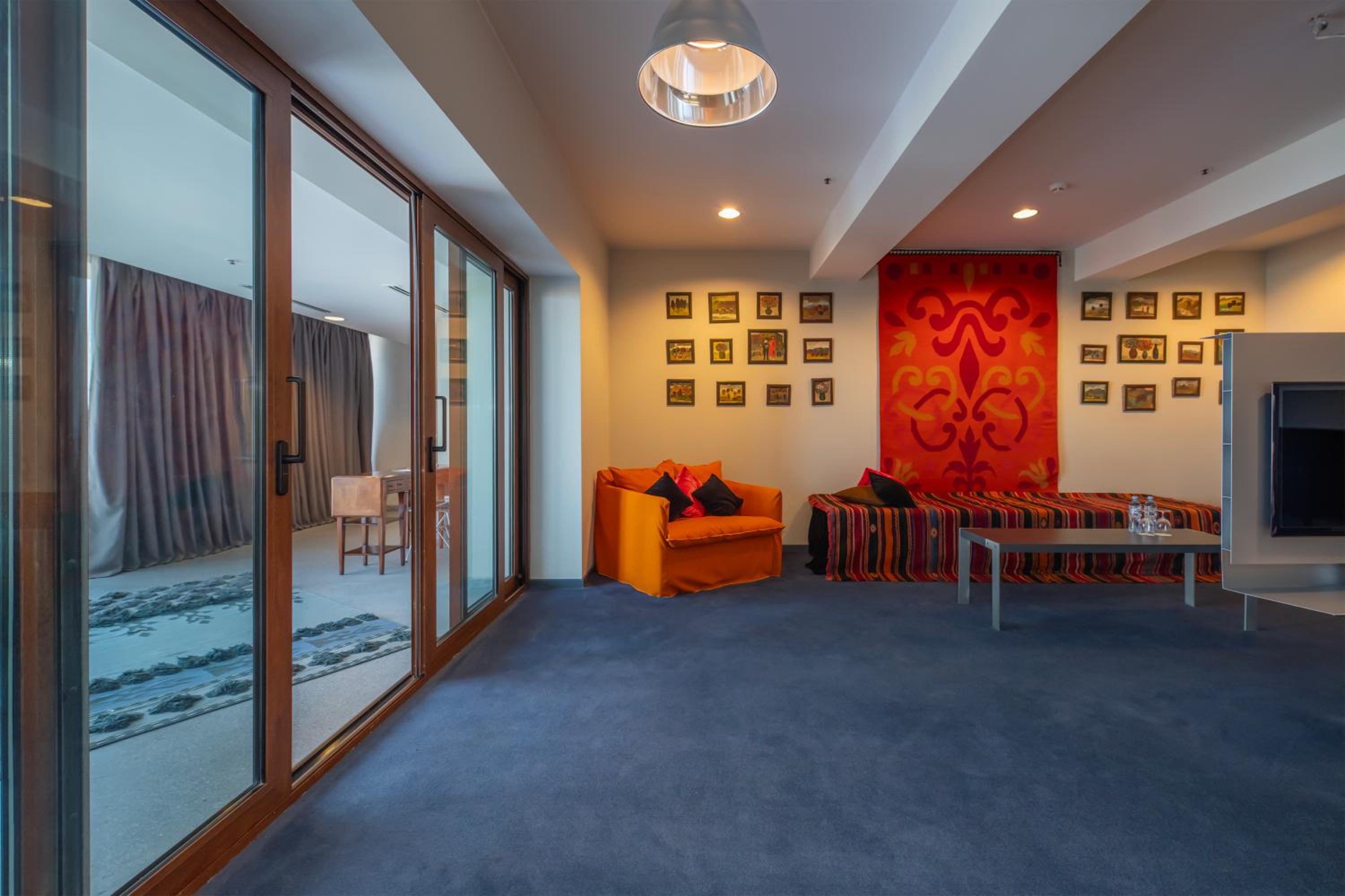 Kabadoni Boutique Hotel 52/60