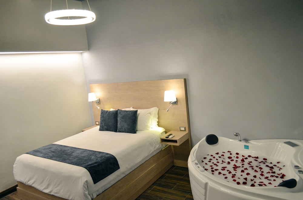 Hotel Casa Bella 13/70