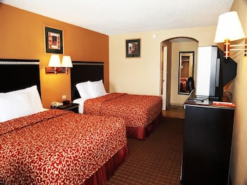 Econo Lodge Allentown North 6/13