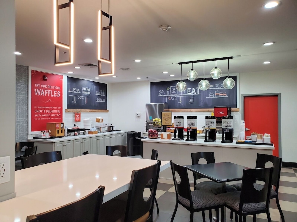 restaurant cafeteria
