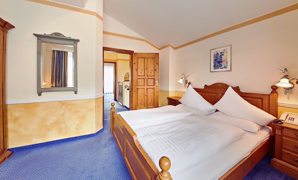 Hotel Gluecksschmiede 11/76