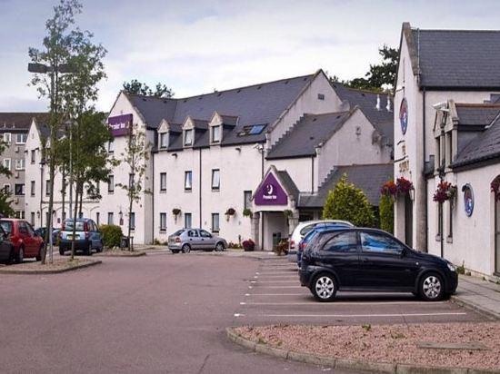 Premier Inn Aberdeen (Anderson Drive) 27/43