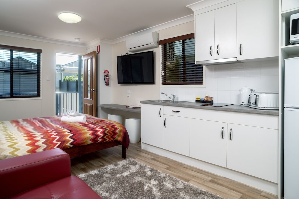 Tasman Holiday Parks - Torquay Palms 14/50