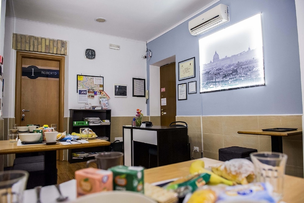 San Peter Rome B&B 46/66