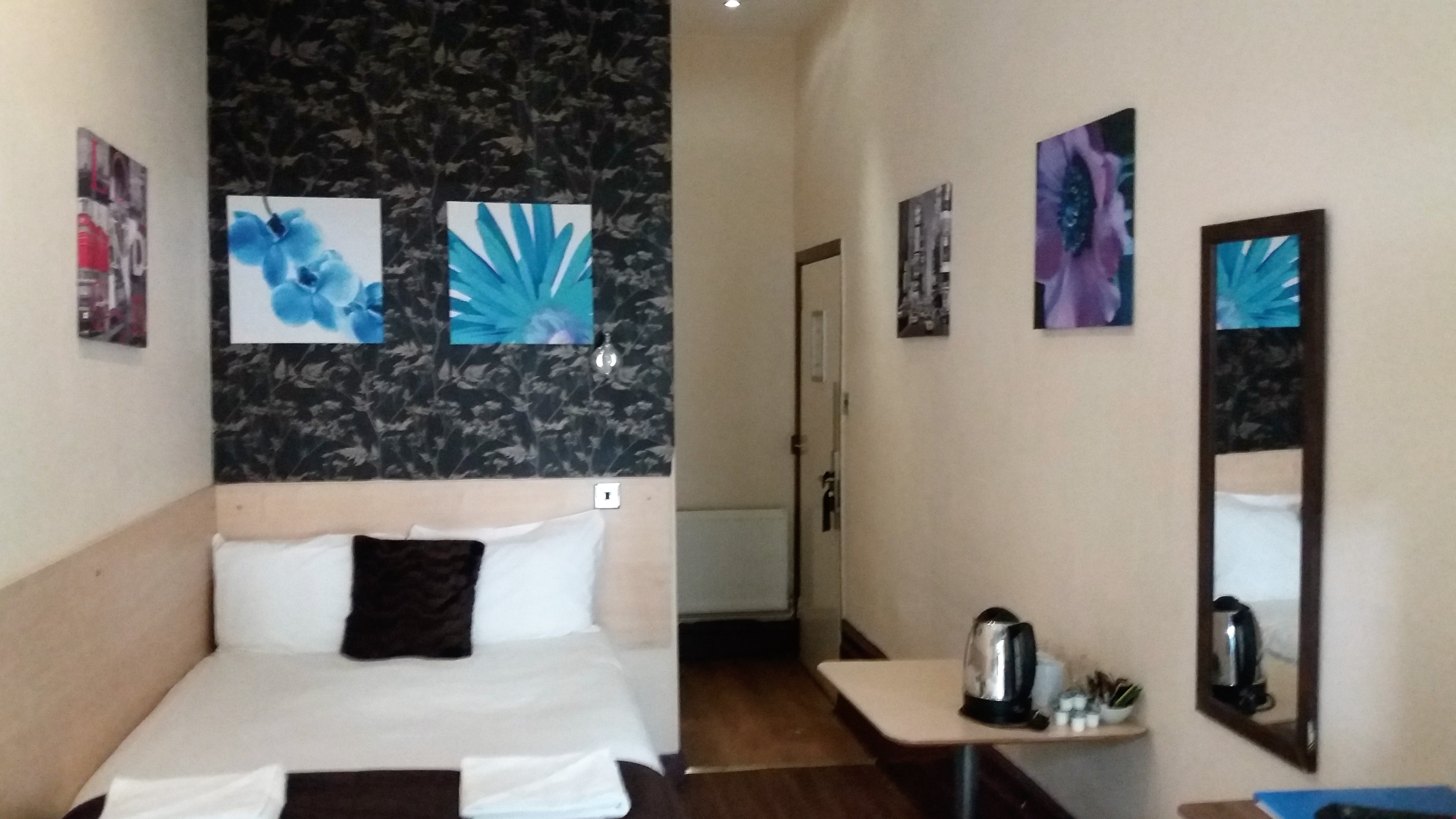 غرفة قياسية بسرير مزدوج، Tony's House Hotel 2/2