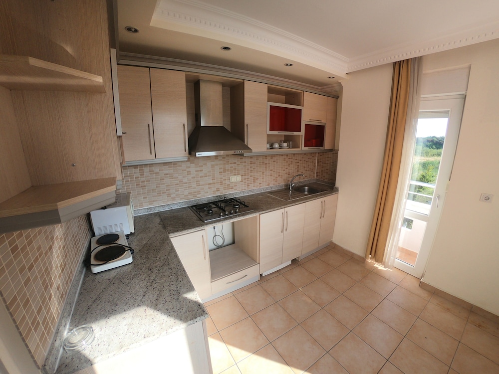 Irem Garden Hotel & Apartments 12/69