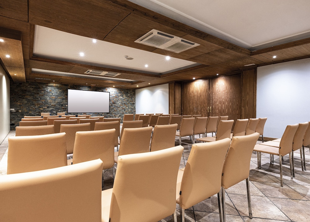 Tryp Vielha Baqueira 45/50