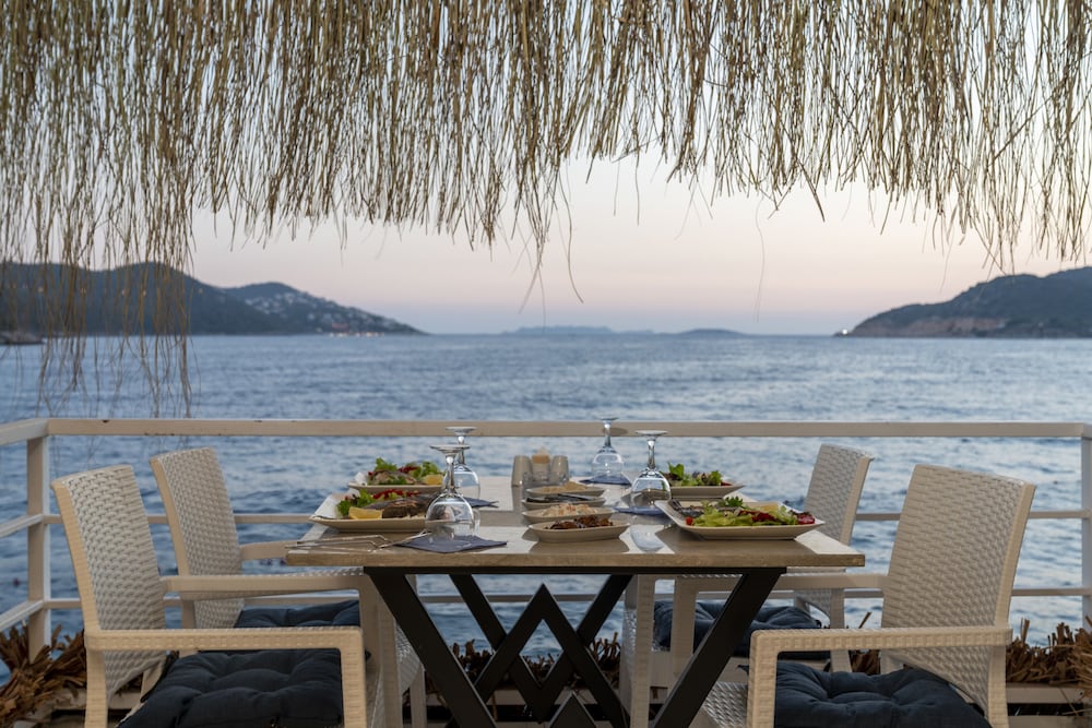 Kas Marin Hotel 63/69