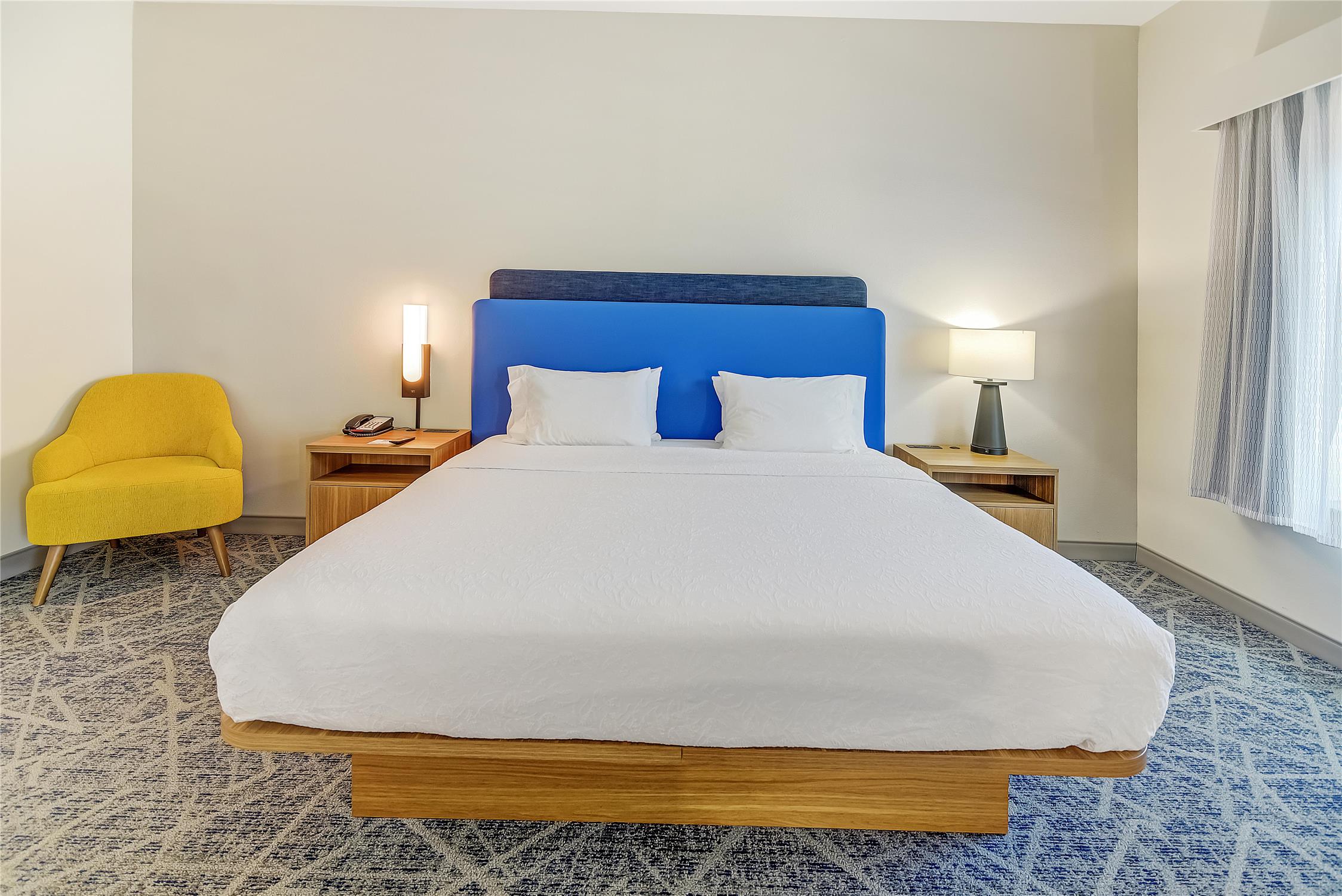 جناح استوديو بسرير كينج، Hampton Inn Foley 3/10