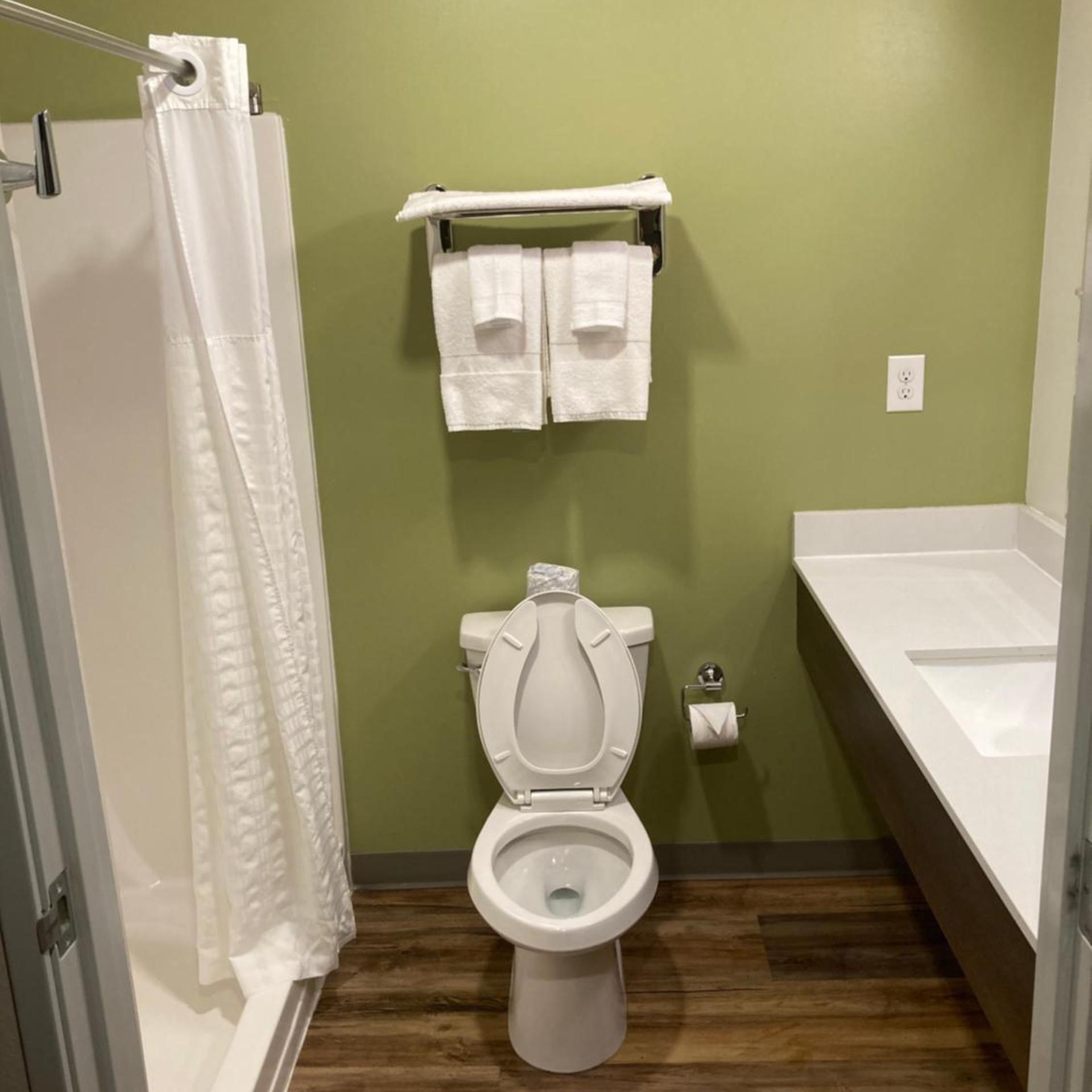 WoodSpring Suites Cherry Hill 23/24