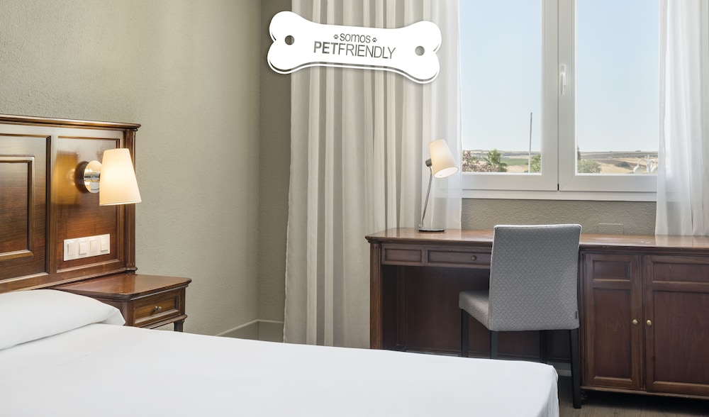 Hotel Las Lomas 24/50