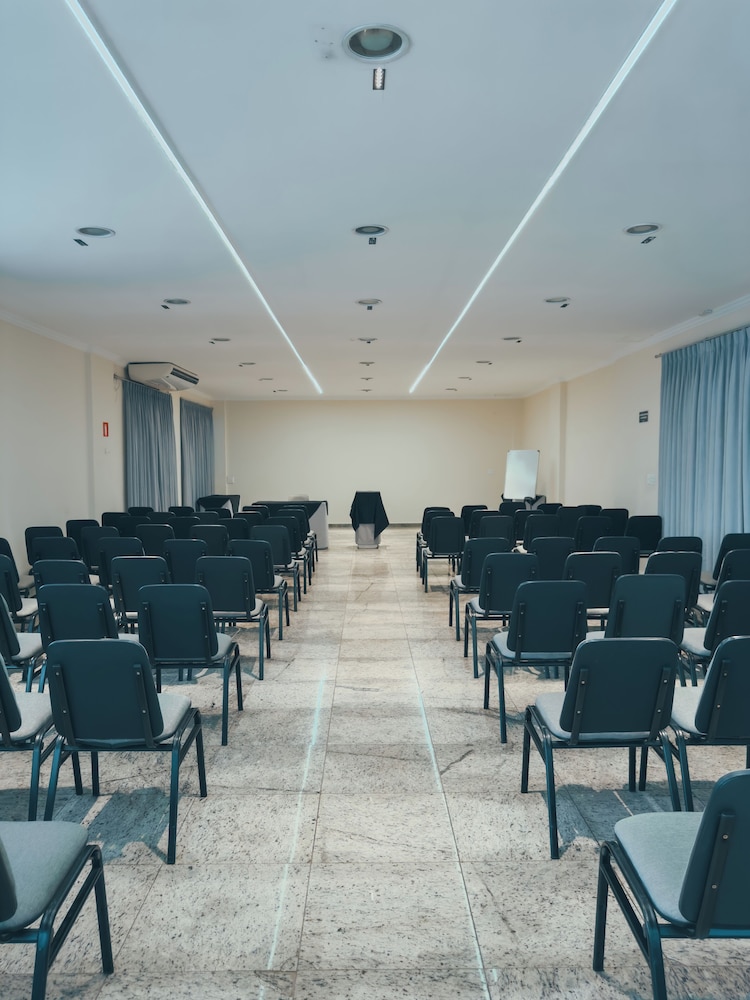 Hotel Golden Park Uberaba 65/71