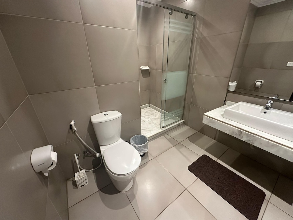 Nakhil Residence 44/45