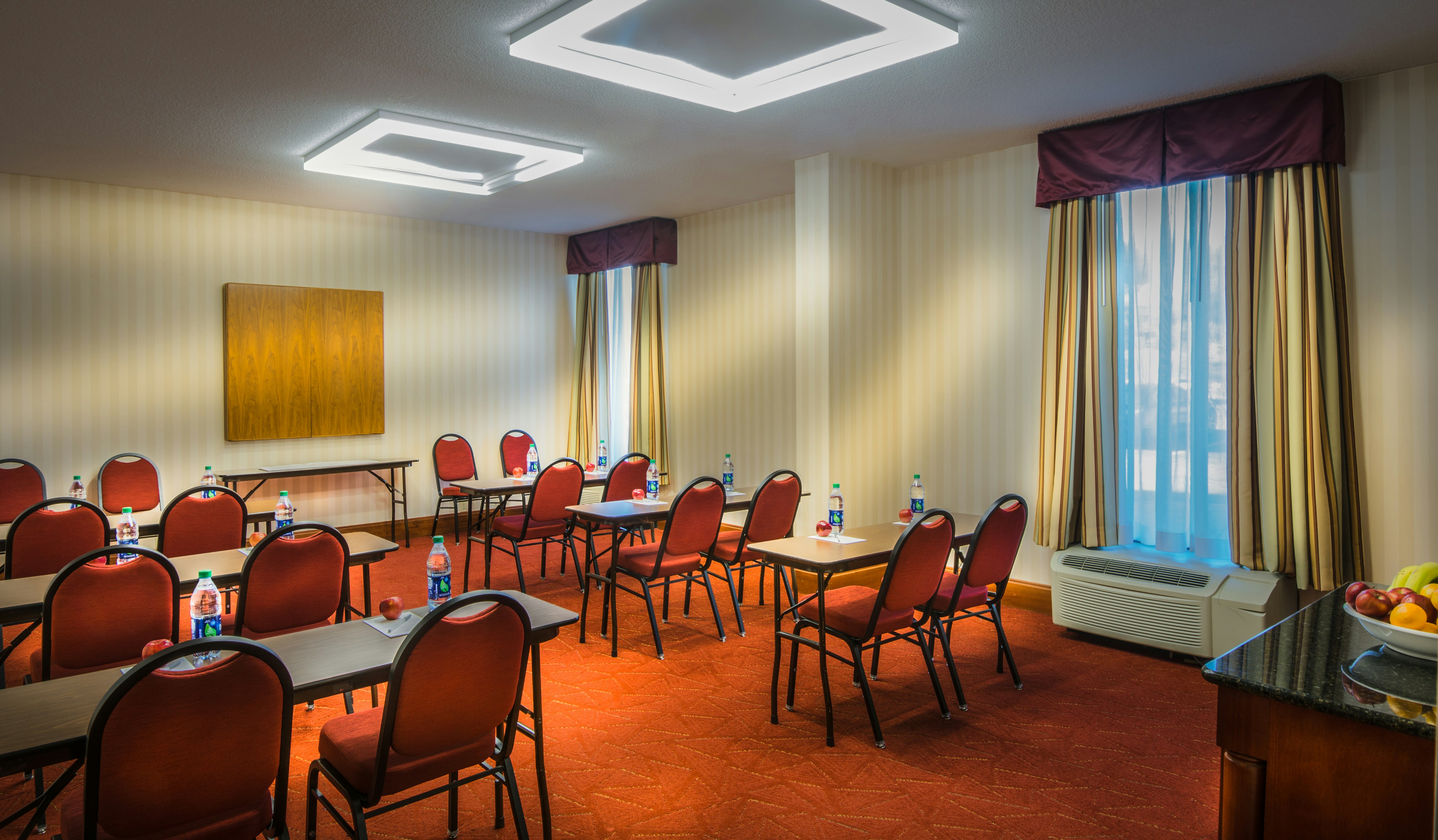 Hampton Inn Princeton, WV 40/50