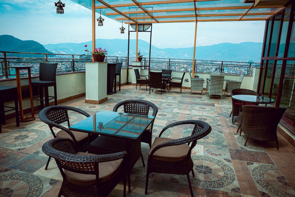 Surya Heritage Hotel 49/61