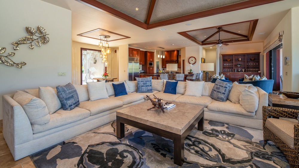 Mauna Lani Home Collection A CoralTree Residence Collection 31/49