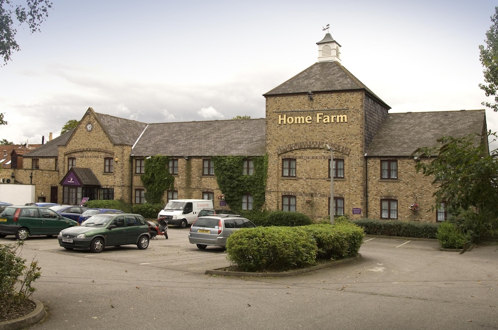 Premier Inn Hull West Hotel 40/44