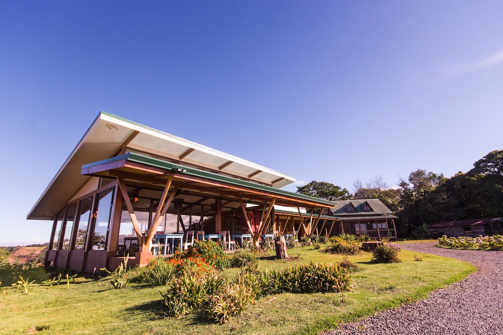 Chayote Lodge 7/50