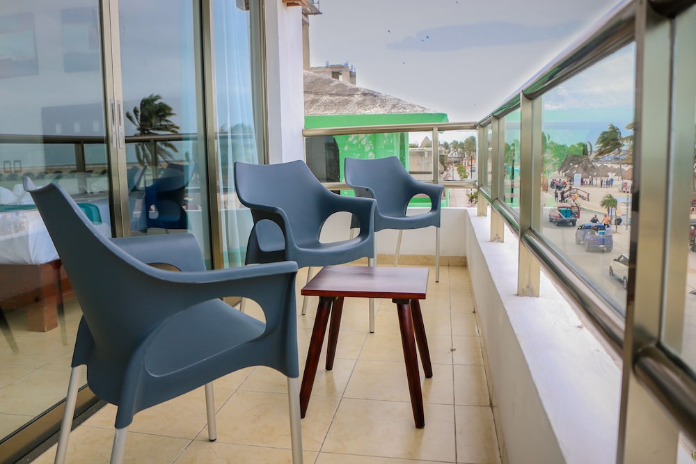 Hotel Playa Linda 37/49